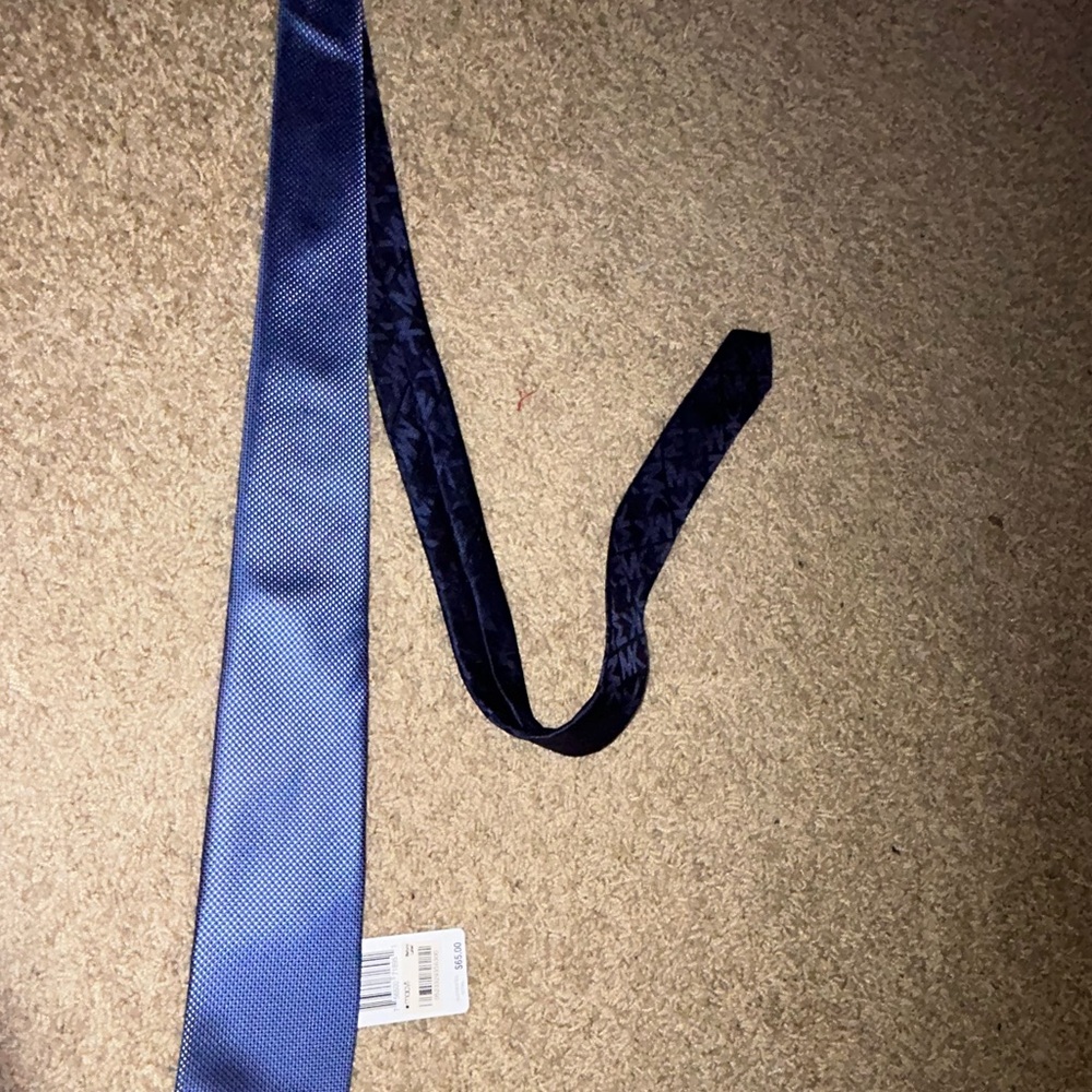 Michael Kors Navy Blue Tie 100% silk